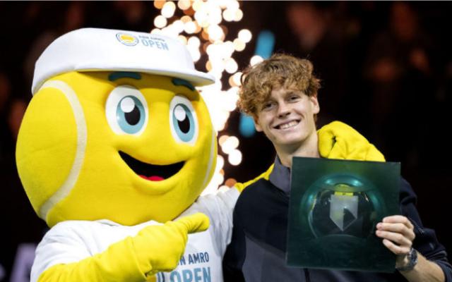 世俱杯赛程2025-辛纳15连胜首进世界前三 复制2011德约直取球王？