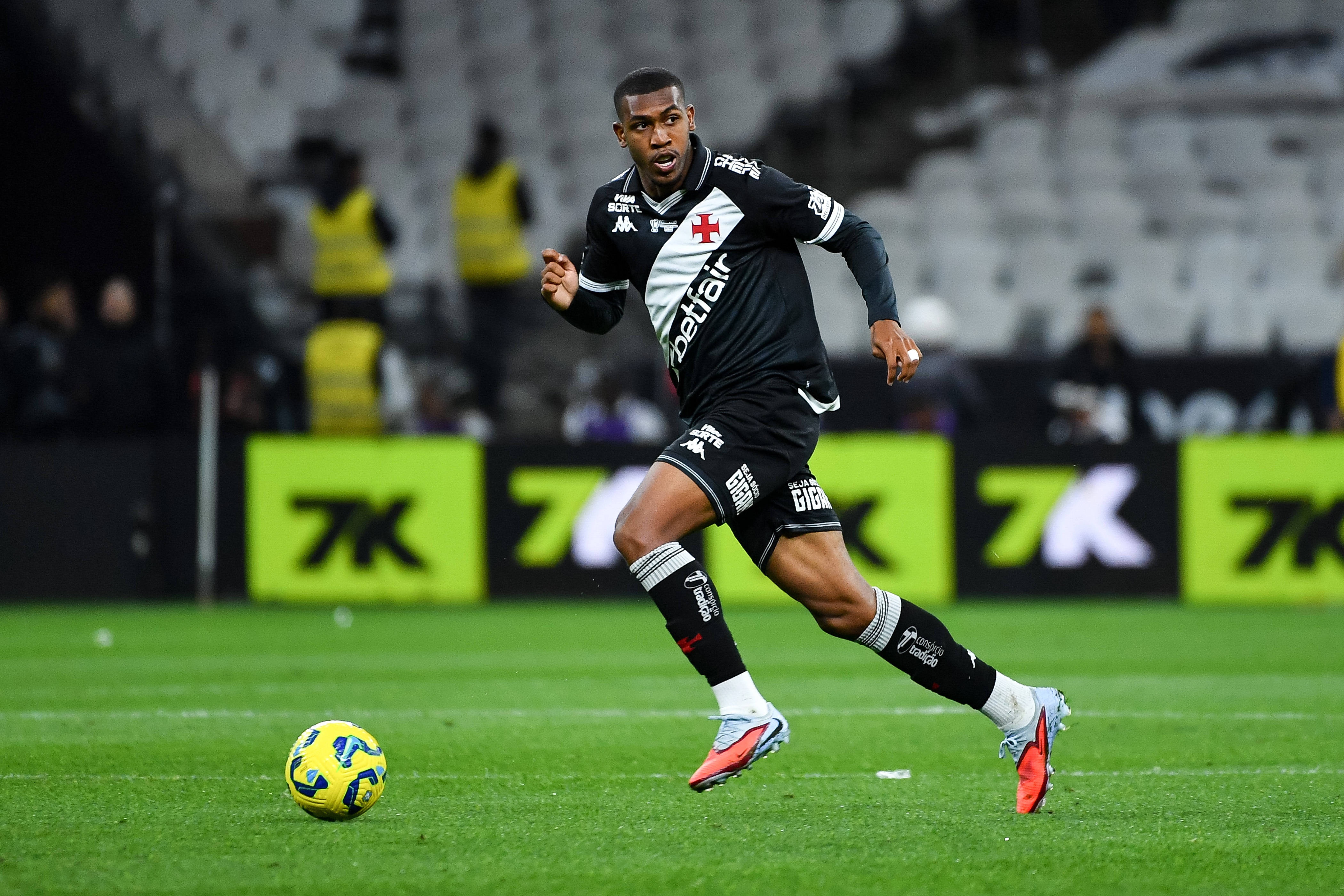 天空：伯恩茅斯3060万英镑敲定瓦斯科达伽马19岁边锋拉扬